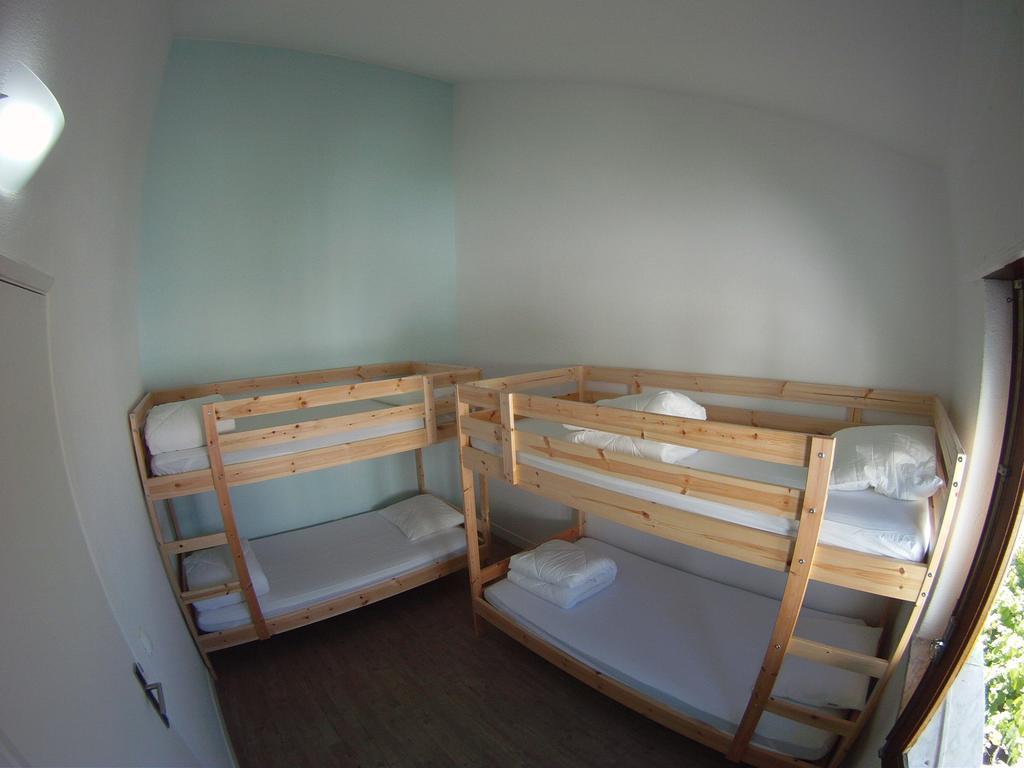 Ahoy Porto Covo Hostel Номер фото